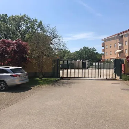Apartman Dennis